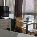 Homestay Roomholiday J&a Corralejo